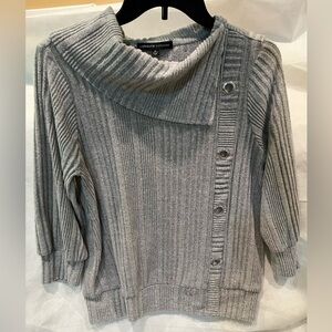 Adrienne Vittadini Gray Ribbed Cowl Neck Sweater size M